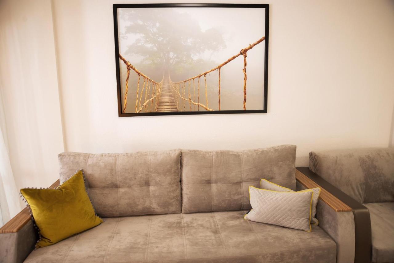 Holiday Studio Jardin Playa Torrevieja Zewnętrze zdjęcie