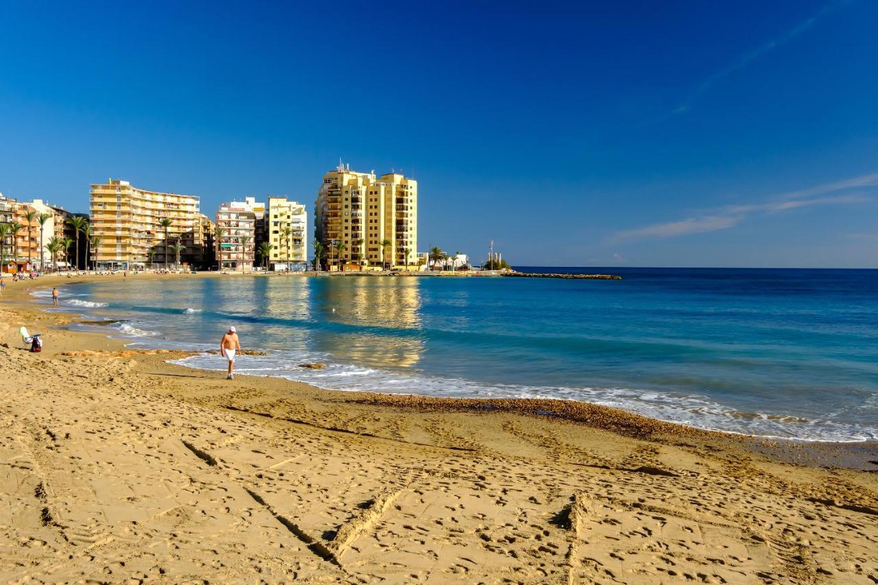 Holiday Studio Jardin Playa Torrevieja Zewnętrze zdjęcie