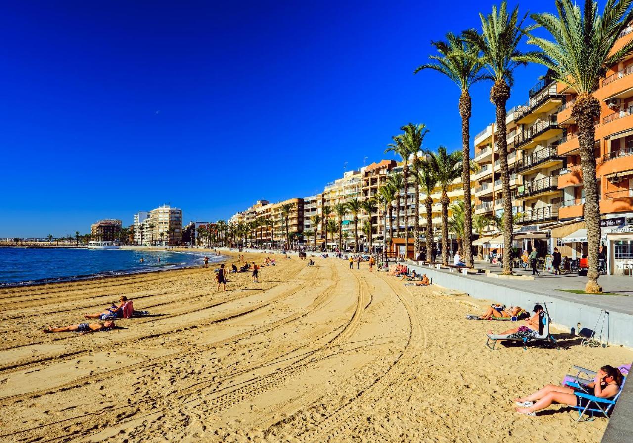 Holiday Studio Jardin Playa Torrevieja Zewnętrze zdjęcie